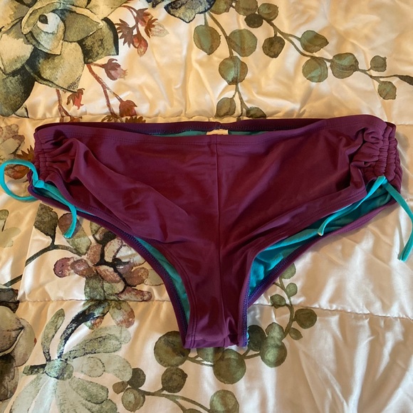 Xhilaration Swim Extra Large Very Cheeky Boy Short Bikini Bottoms